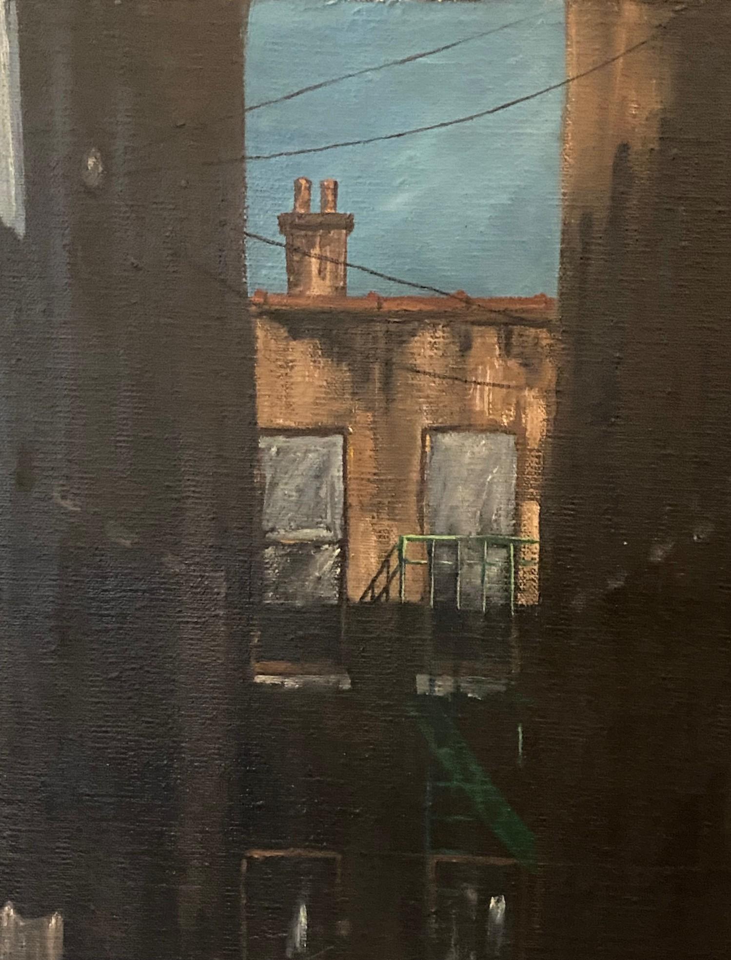 Toile Peinture à l'huile moderne du milieu du siècle dernier signée Vastano, garçon avec son chien dans une ville sombre en vente