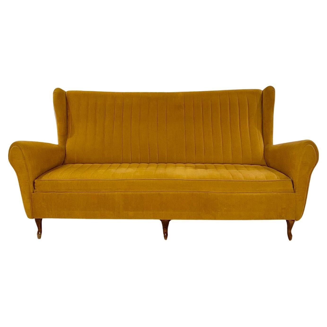 Mid-Century Modern Mid Century Modern Velvet Living Room Set in the Style of Gio Ponti For Sale