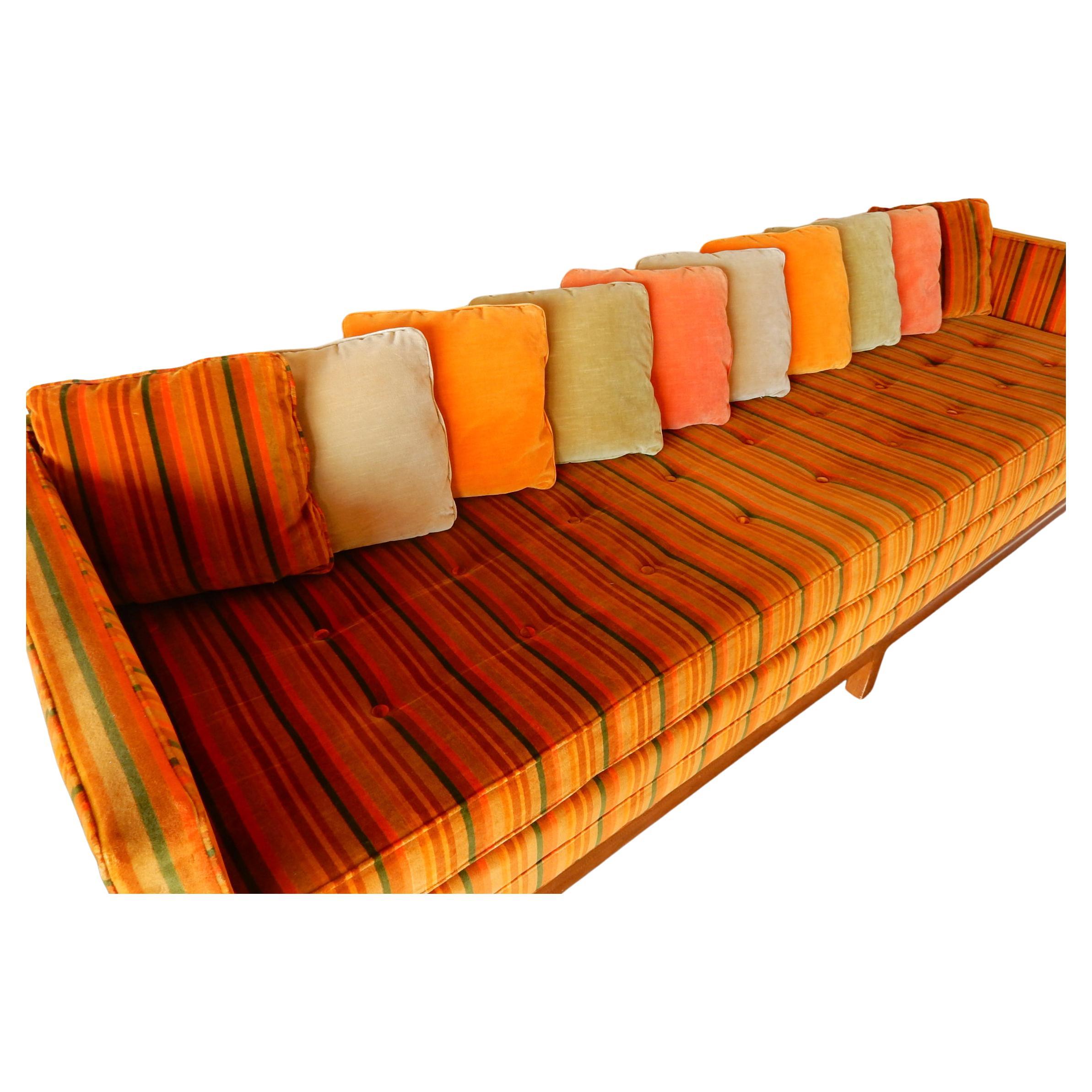 Mid Century Modern Velvet Pillow Back Sofa In Good Condition In Las Vegas, NV