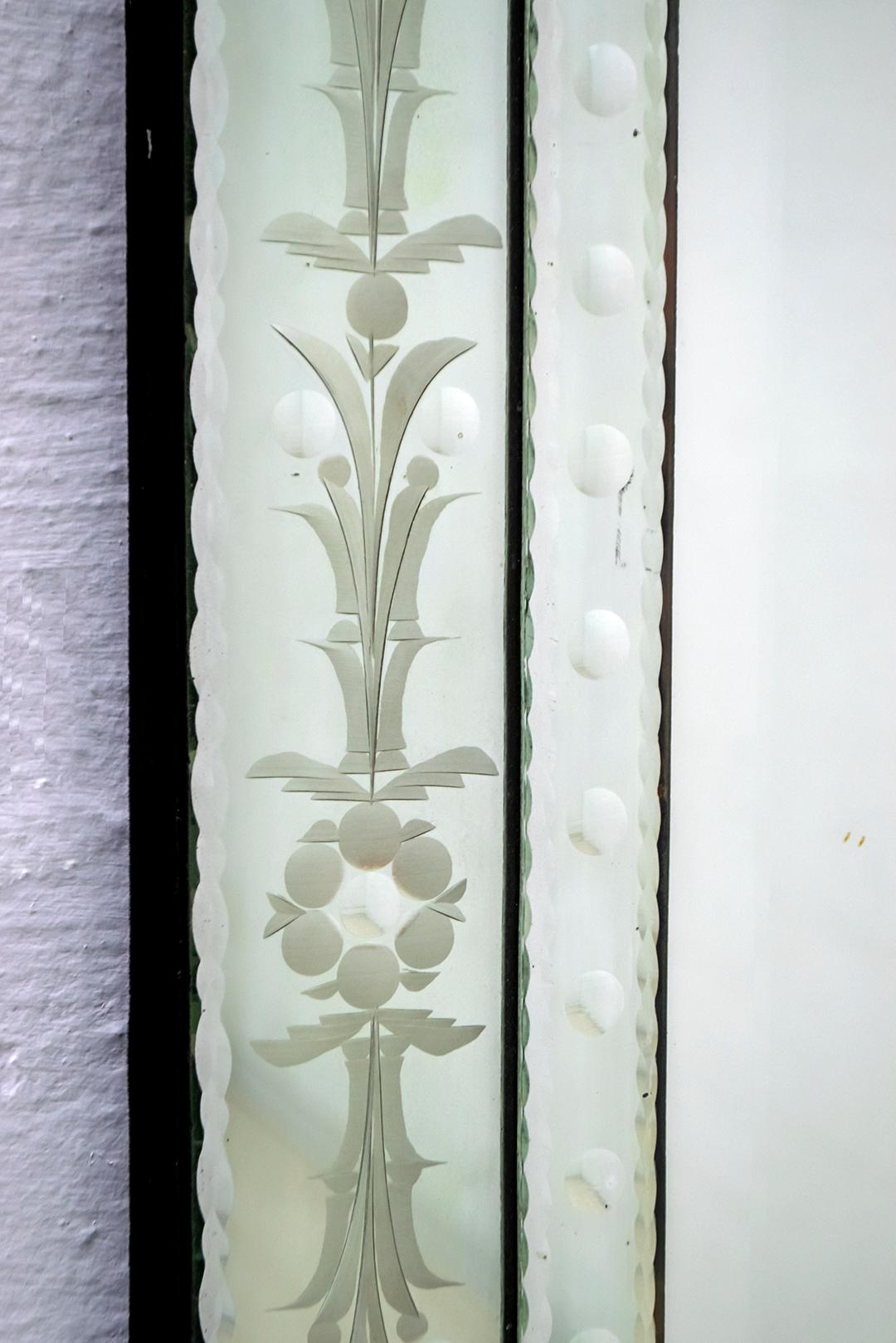 Mid-Century Modern Venetian Etched and Beveled Mirror, 1950s 1