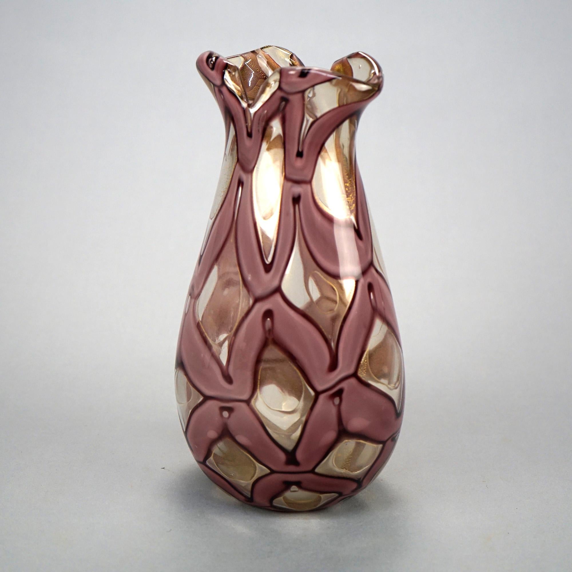 European Mid-Century Modern Venetian Murano School Stylized Ribbon Art Glass Vase 20th C