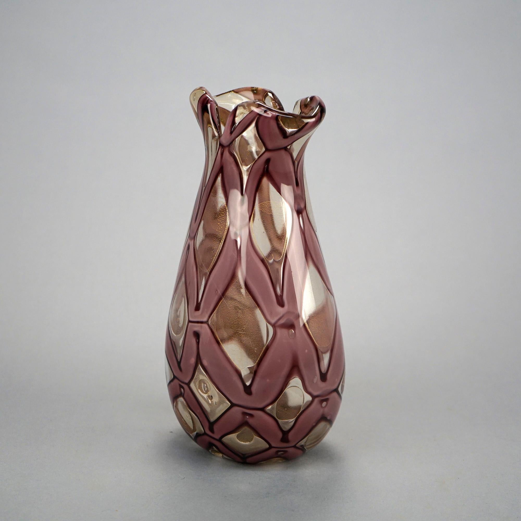 20th Century Mid-Century Modern Venetian Murano School Stylized Ribbon Art Glass Vase 20th C