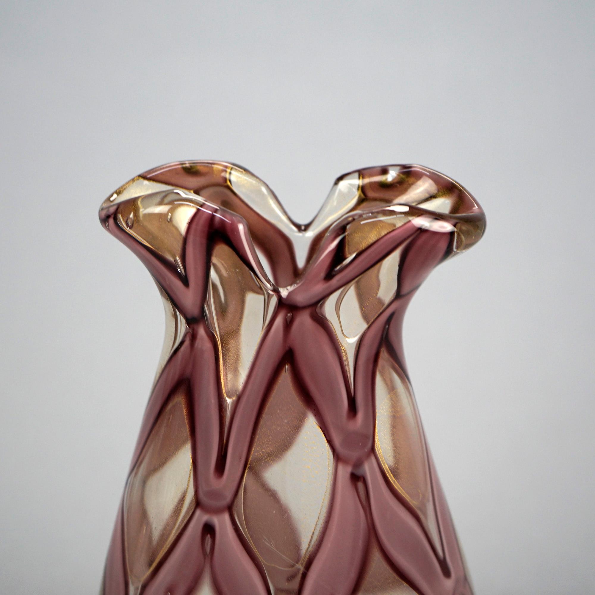 Mid-Century Modern Venetian Murano School Stylized Ribbon Art Glass Vase 20th C 1