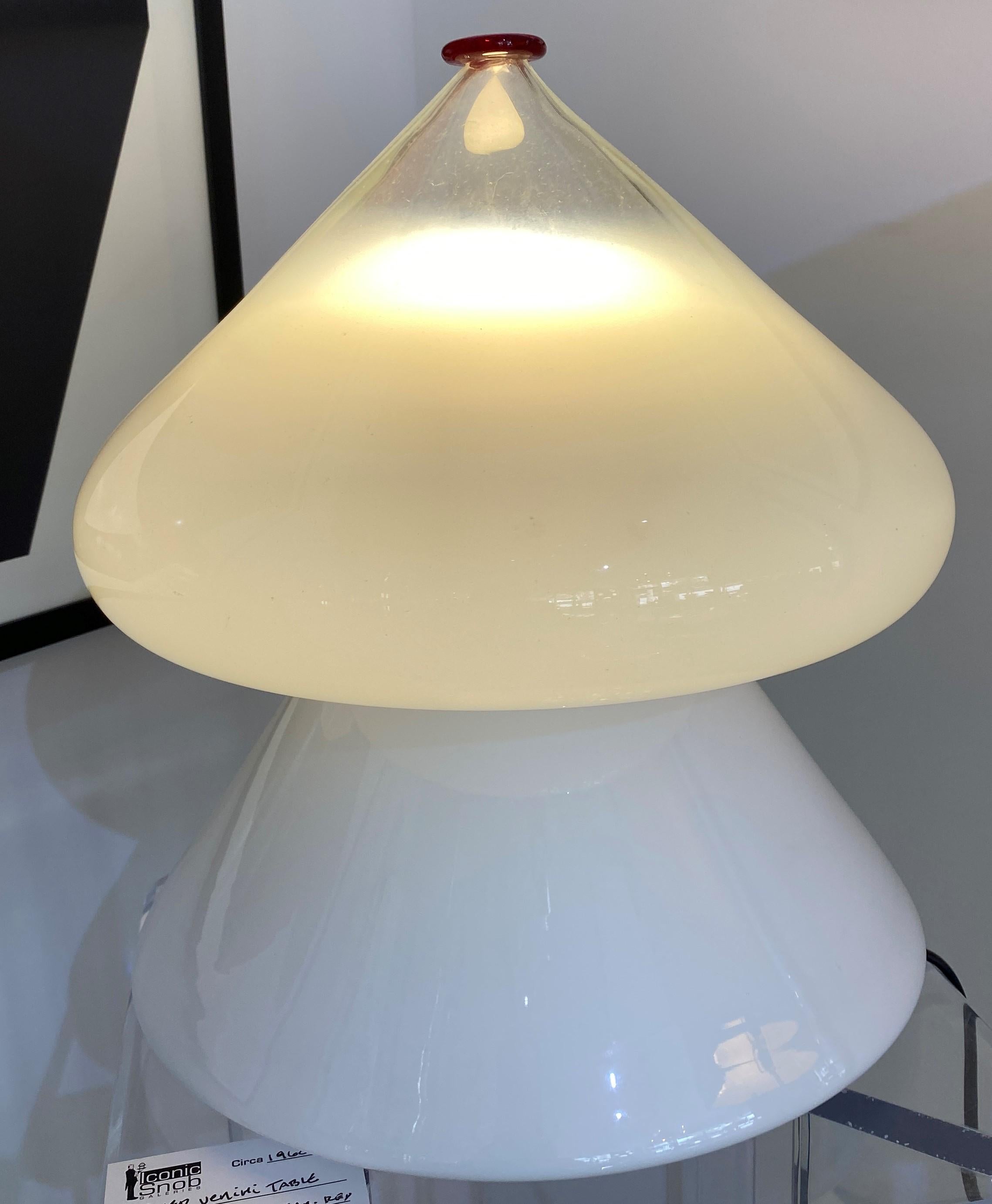 Mid-Century Modern Venini Table Lamp 12
