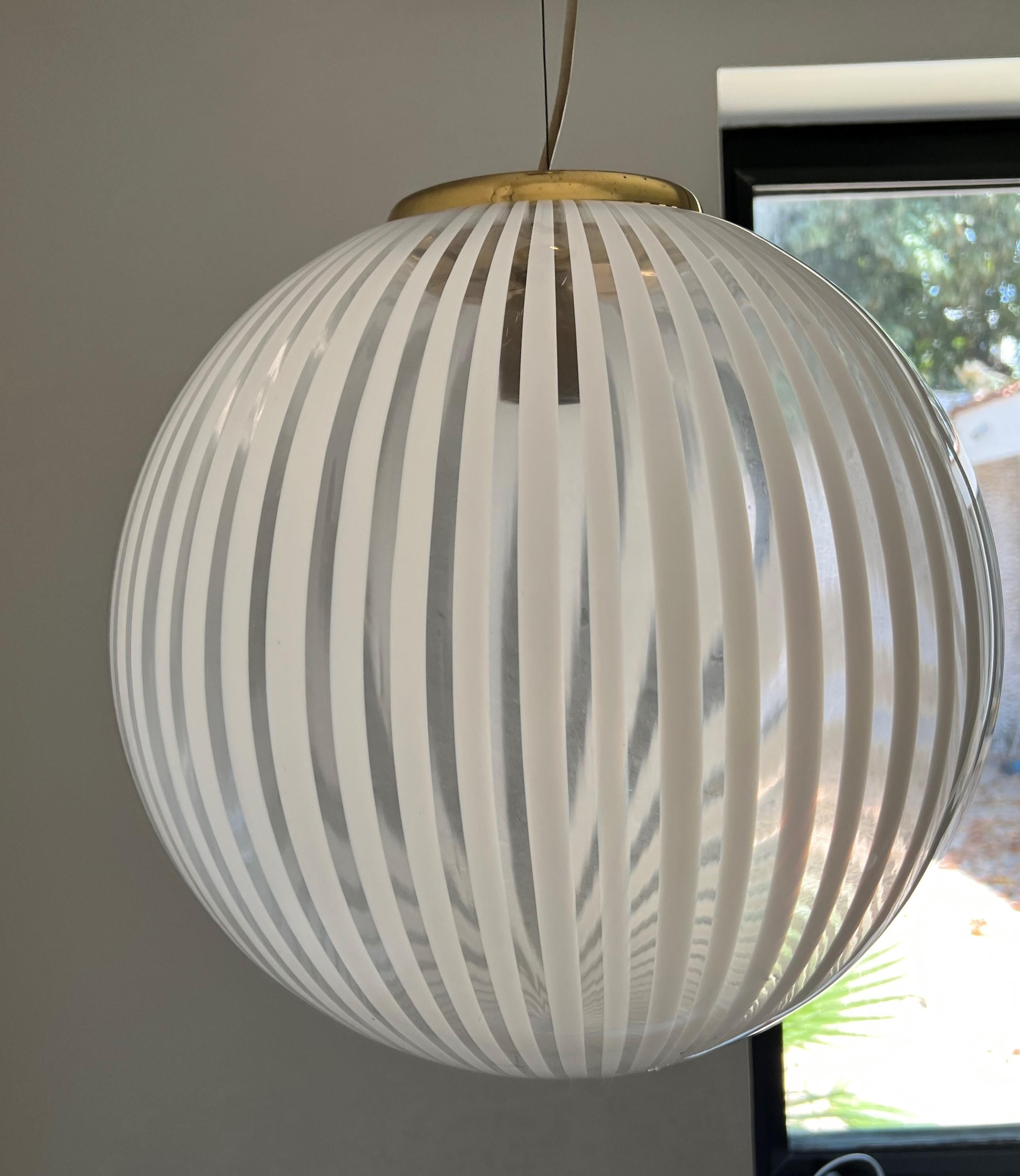 Mid-Century moderno Lampadario di metà secolo Venini, ´Tessuto´, circa 1970 in vetro di Murano in vendita
