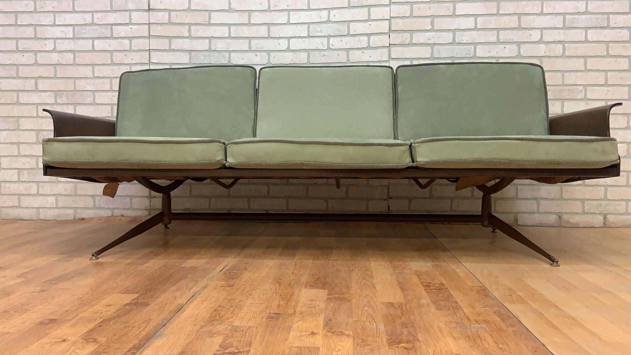 Mid Century Modern Viko Baumritter Daybed Sofa Newly Reupholstered in Holly Hunt Sage Suede with Mohair Trim

This original molded plywood and steel frame daybed/sofa is by Viko Baumritter. The Viko daybed was apart 