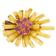 Mid-Century Modern Vintage 18k Gold Cocktail Ring W/ Spinning Flower