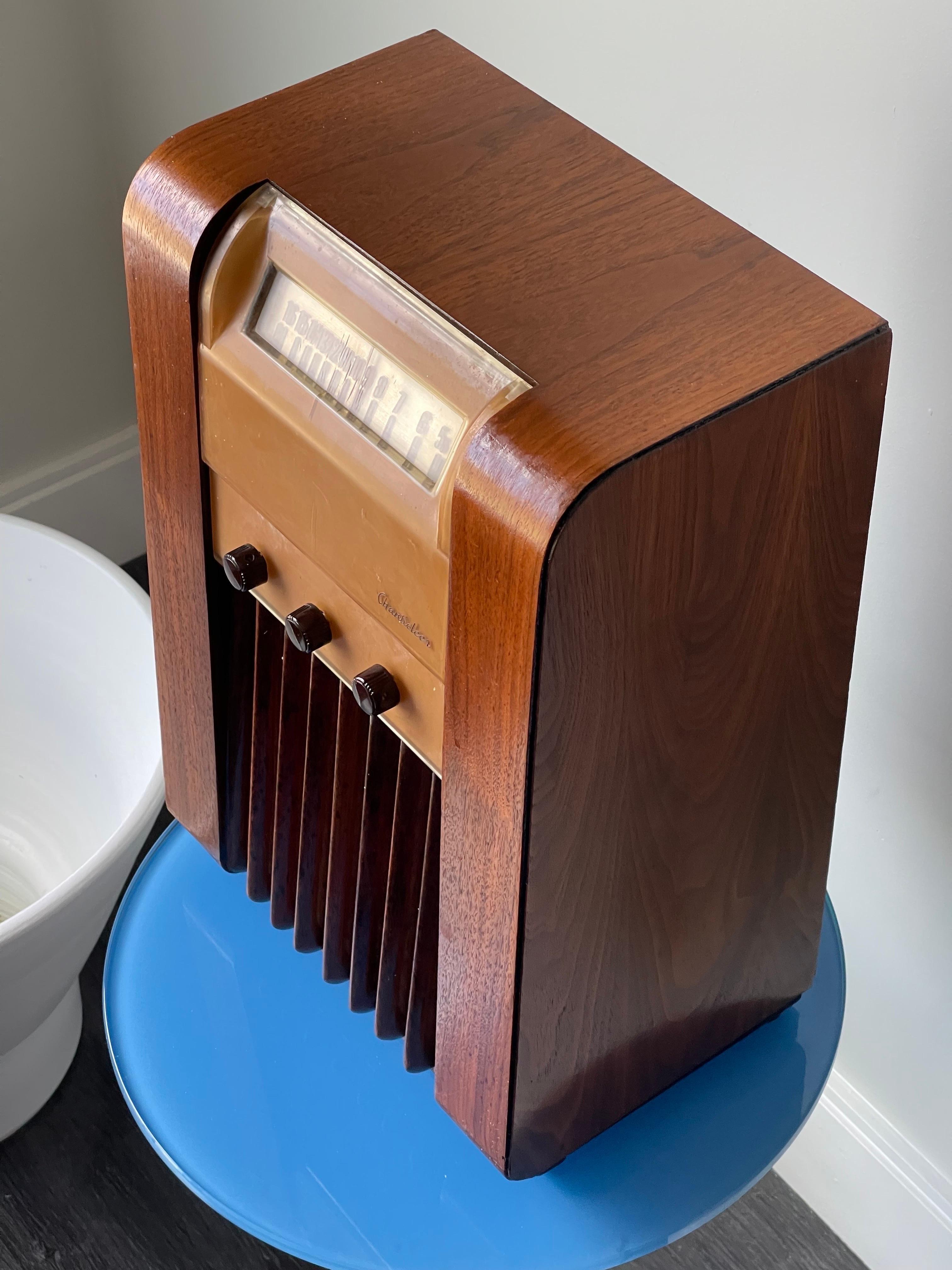 American Mid-Century Modern Vintage Antique Cathedral Radio by Detrola Alexander Girard For Sale