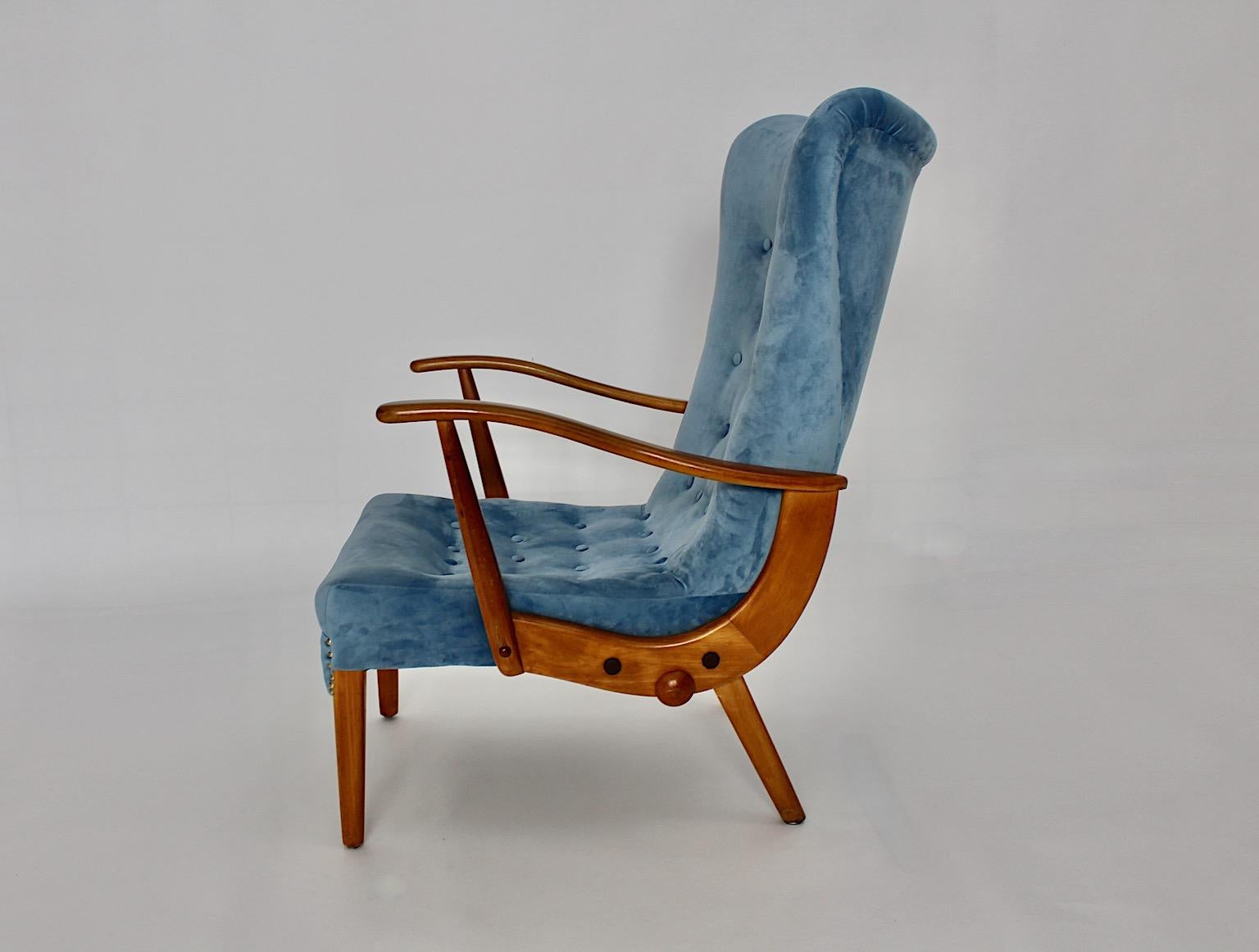 Mid-Century Modern Vintage Beech Blue Armchair Lounge Chair Austria, 1950s In Good Condition For Sale In Vienna, AT