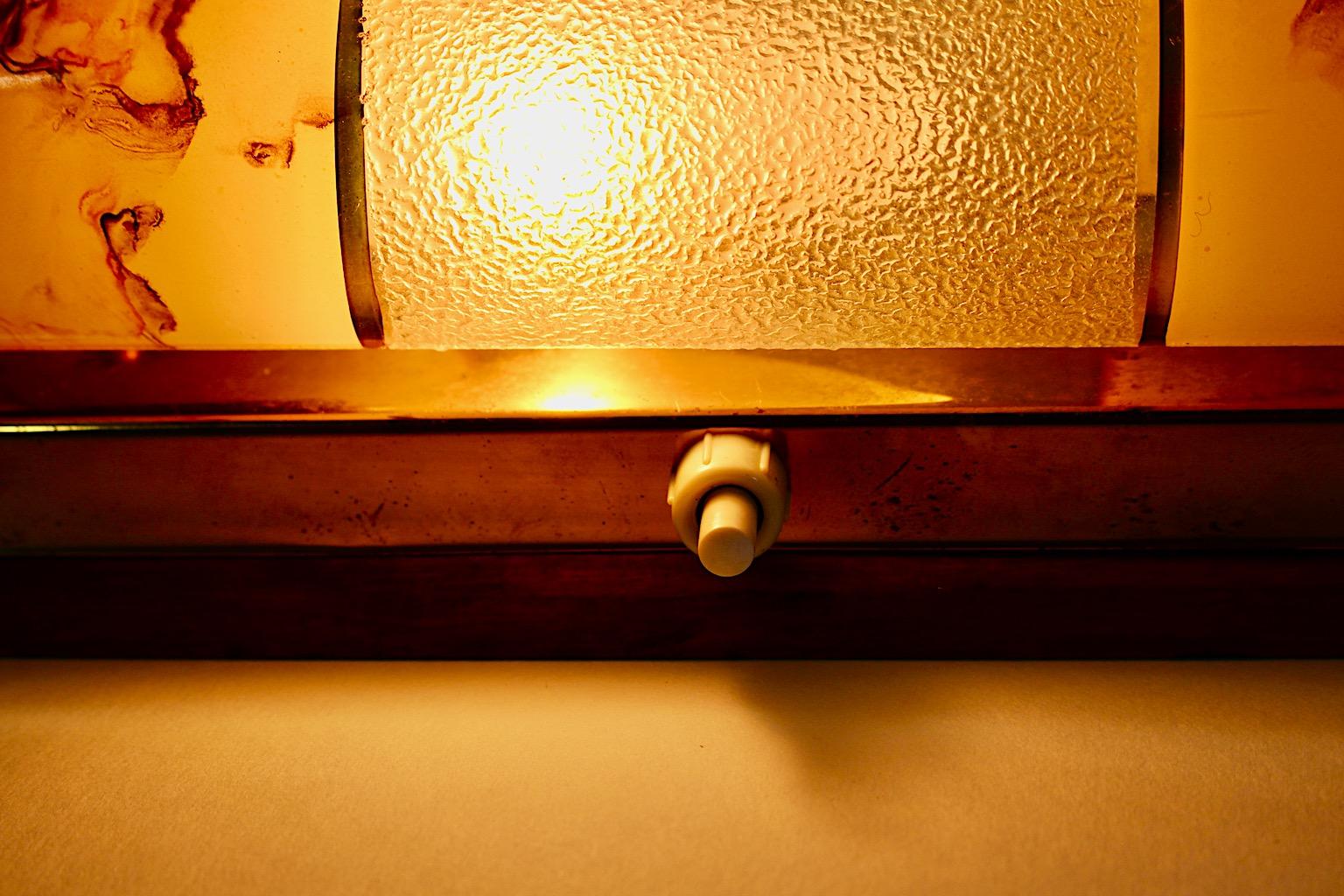 Mid Century Modern Vintage Beech Brass Copper Glass Pastel Brown Sconce 1940s In Good Condition For Sale In Vienna, AT