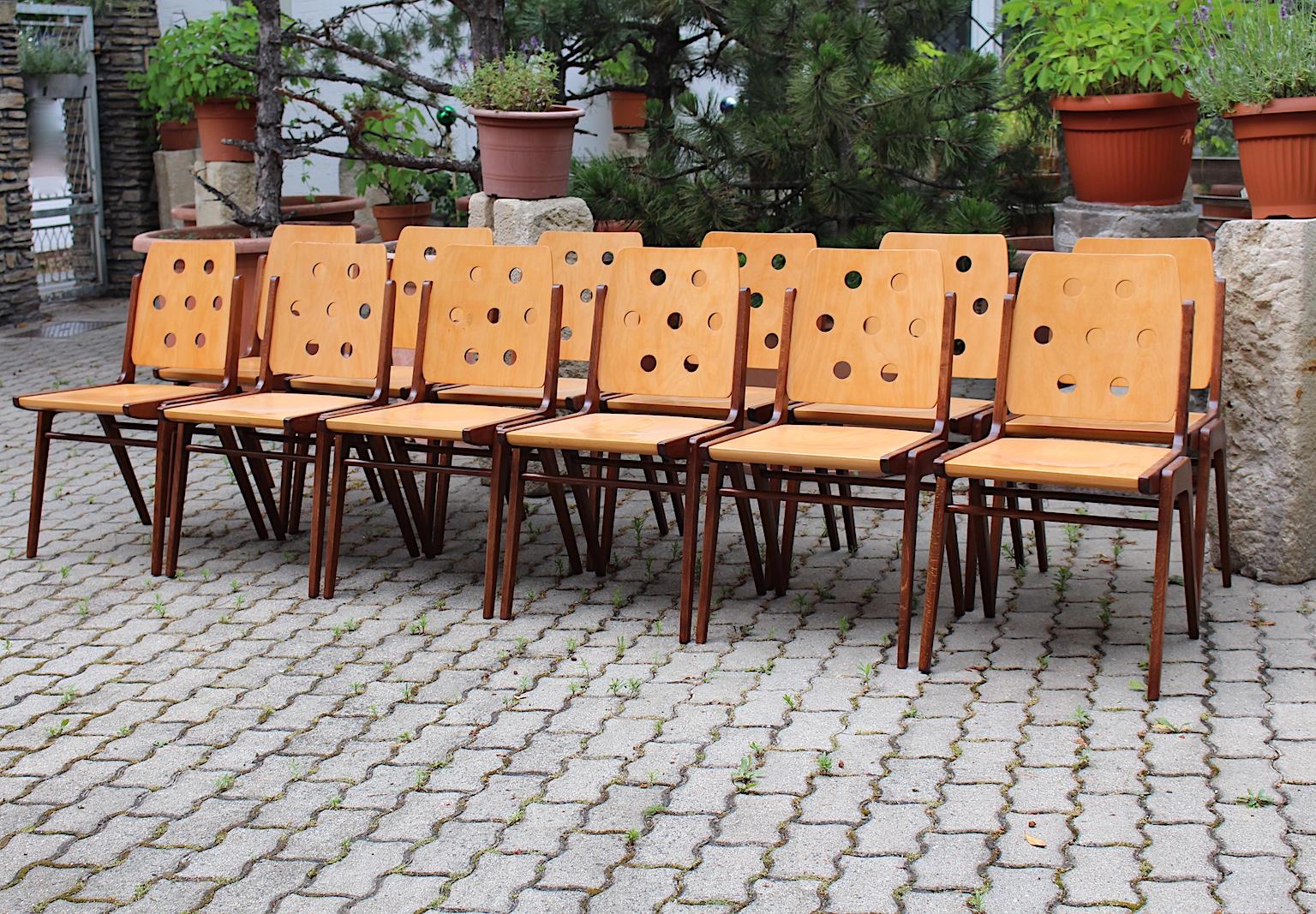 Mid-Century Modern Vintage Beech Twelve Dining Chairs Franz Schuster, Austria In Good Condition In Vienna, AT