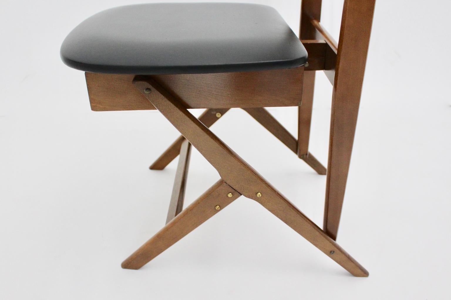 Mid-Century Modern Vintage Beech Valet Chair Ico & Luisa Parisi Attributed For Sale 6