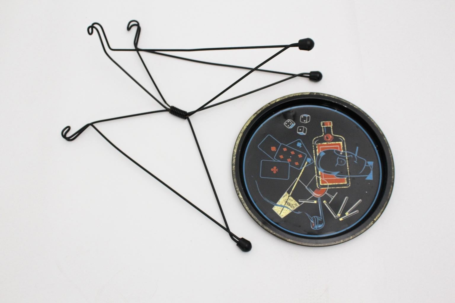 Mesa auxiliar vintage de metal negro de mediados de siglo, 1950, Italia Lacado en venta