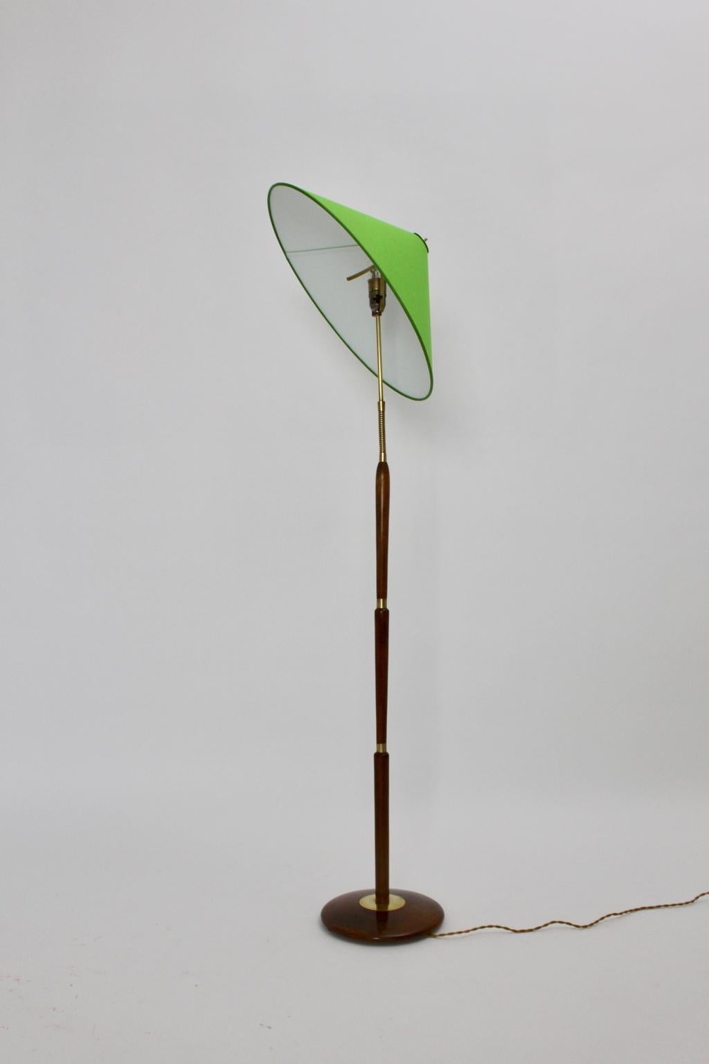 Mid-20th Century Mid-Century Modern Vintage Brass Beech Floor Lamp Giuseppe Ostuni Attributed For Sale