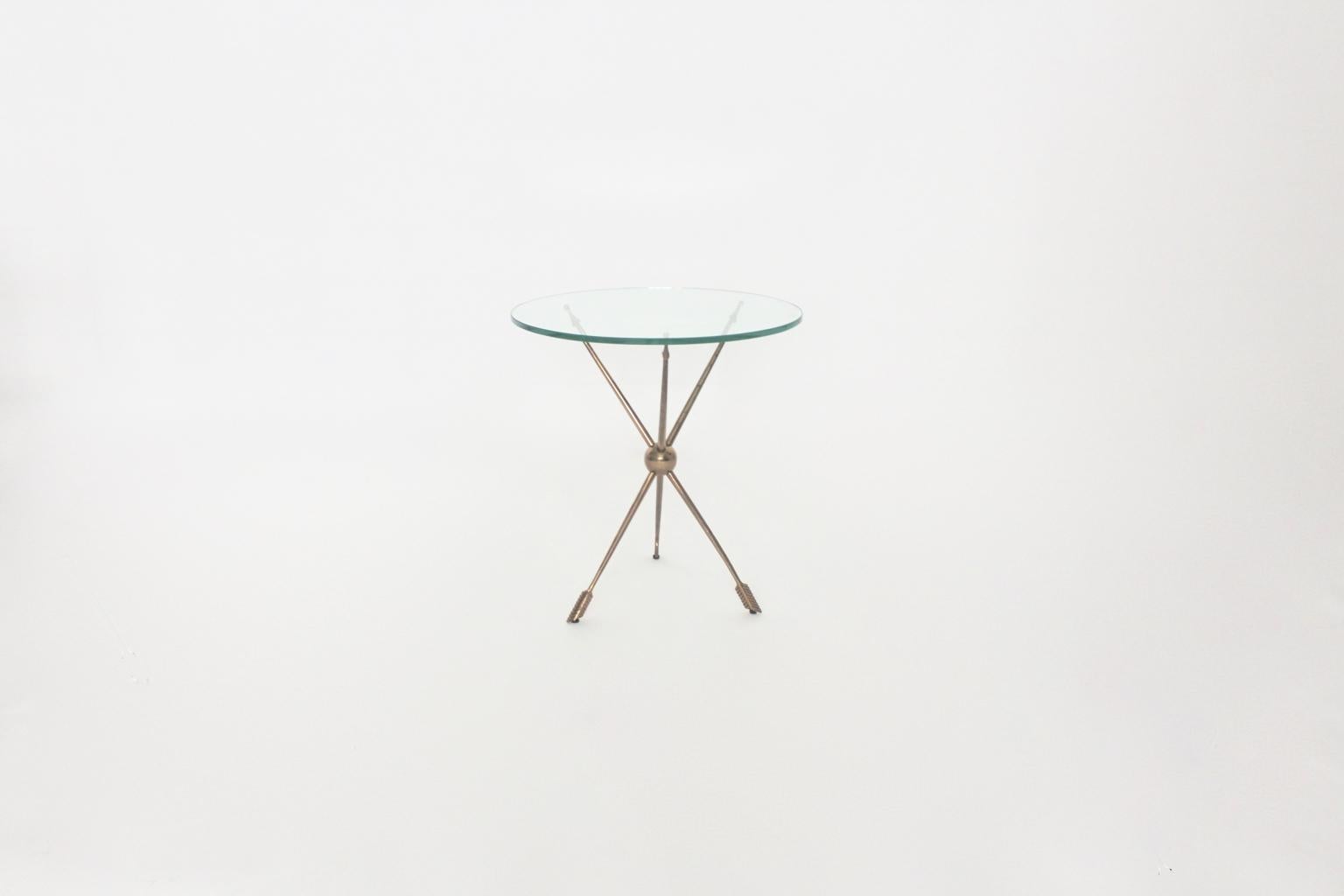 Italian Mid-Century Modern Vintage Glass Arrow Side Table/Occasional Table, 1950s, Italy For Sale