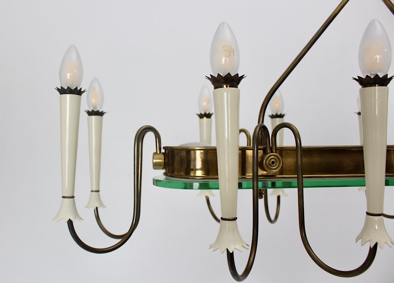 Mid-Century Modern Vintage Brass Glass Chandelier Pietro Chiesa Style 1940 Italy For Sale 6