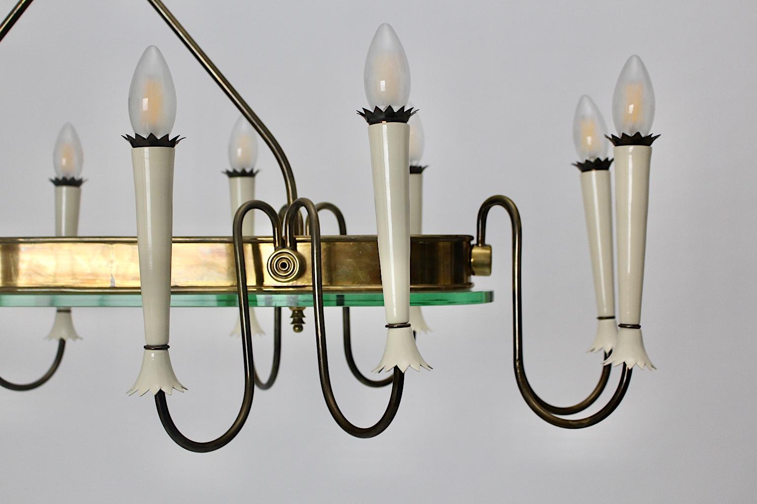 Mid-Century Modern Vintage Brass Glass Chandelier Pietro Chiesa Style 1940 Italy For Sale 8
