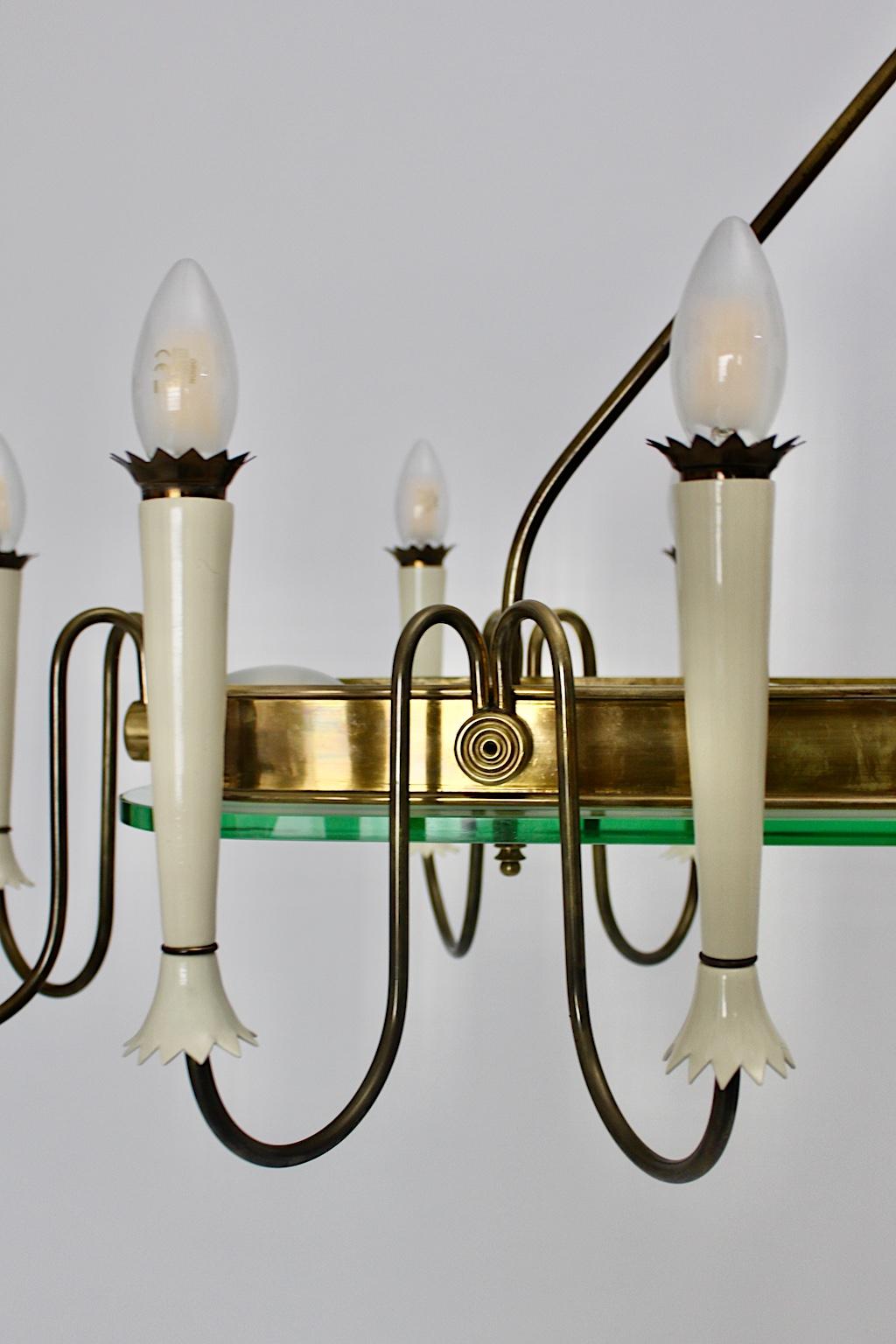 Mid-Century Modern Vintage Brass Glass Chandelier Pietro Chiesa Style 1940 Italy For Sale 11