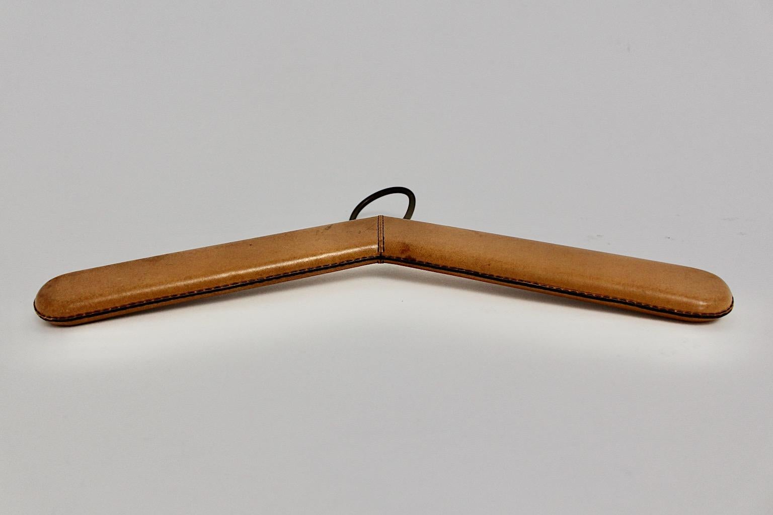 Mid-20th Century Mid-Century Modern Vintage Brass Leather Coat Hook Carl Auböck 1960 Vienna For Sale