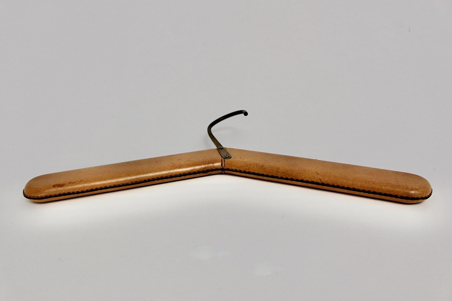 Mid-Century Modern Vintage Brass Leather Coat Hook Carl Auböck 1960 Vienna For Sale 3