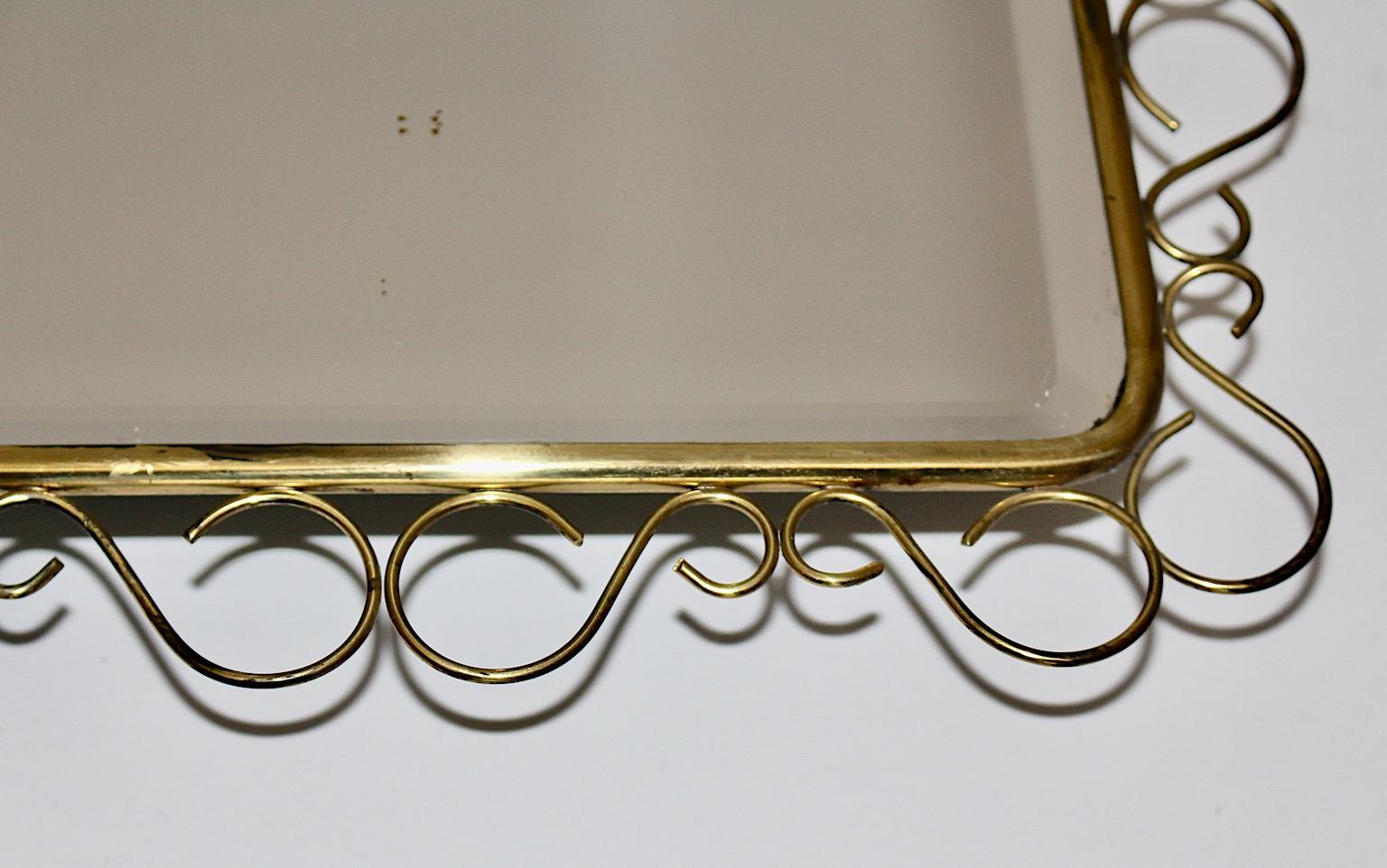 Mid Century Modern Vintage Brass Loops Wall Mirror Floor Mirror 1950s Italy Bon état - En vente à Vienna, AT