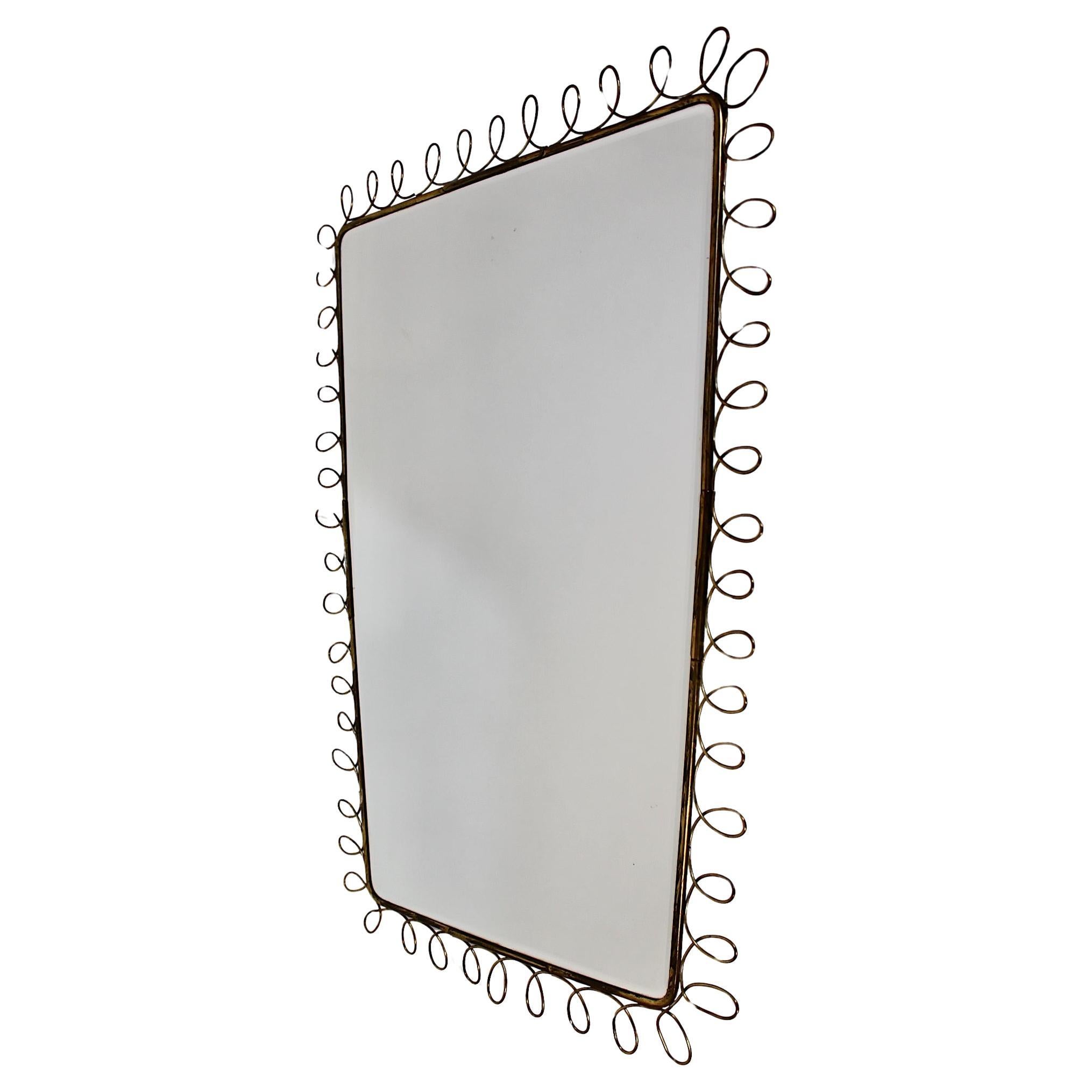 Specchio da parete rettangolare in ottone d'epoca Mid Century Modern Squiggles 1950s Italy