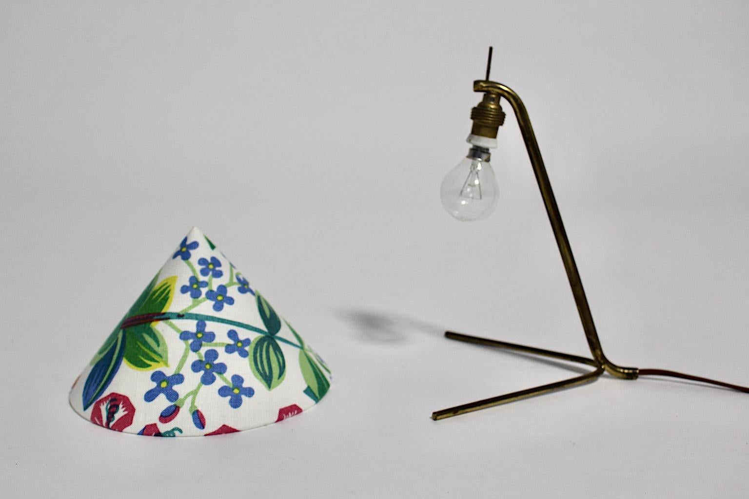 Mid-Century Modern Vintage Brass Table Lamp Kalmar, 1950s, Austria For Sale 3
