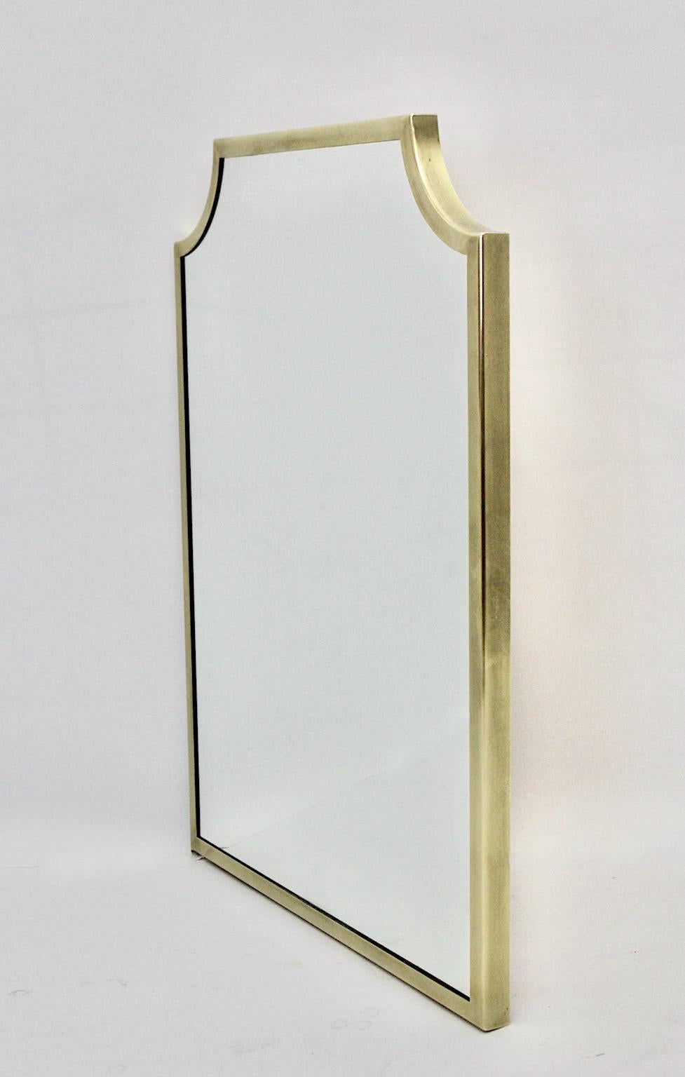 Mid-Century Modern Vintage Brass Wall Mirror 1950s Italy In Good Condition For Sale In Vienna, AT