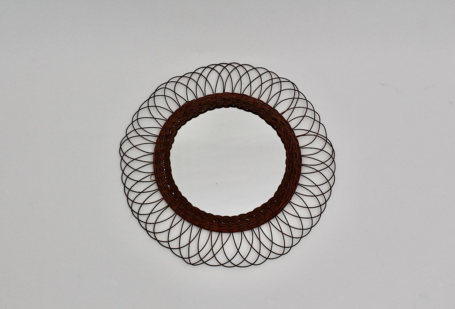 Mid-Century Modern Vintage Brown Willow Circular Sunburst Wall Mirror, 1960s For Sale 1