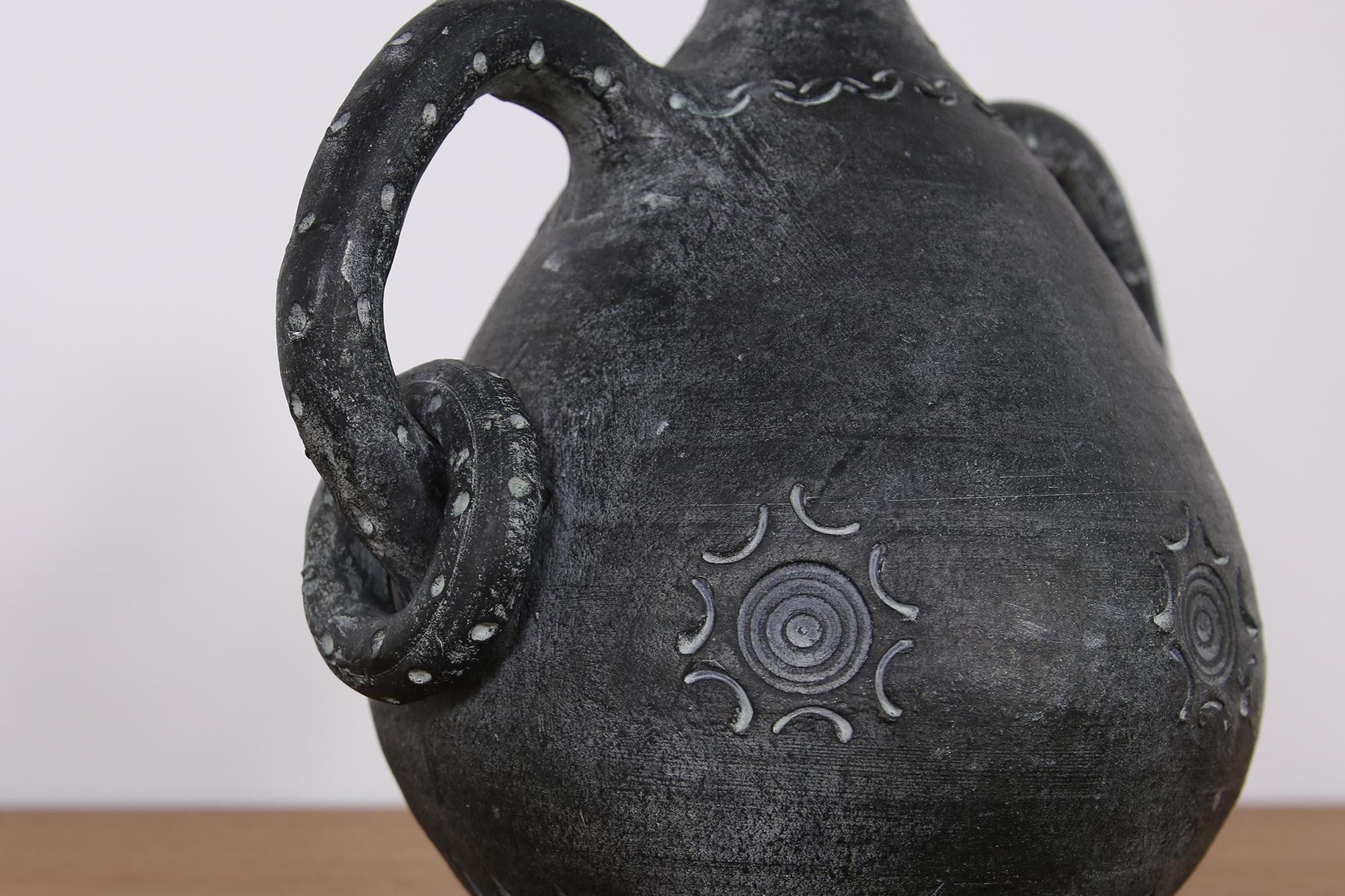 spanish pottery vases