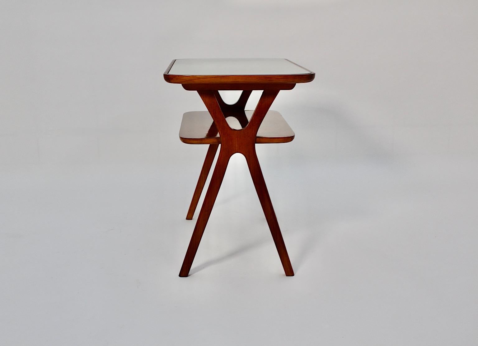 Mid Century Modern Vintage Cherry Side Table Night Stand Ico Parisi 1950s Italy en vente 6