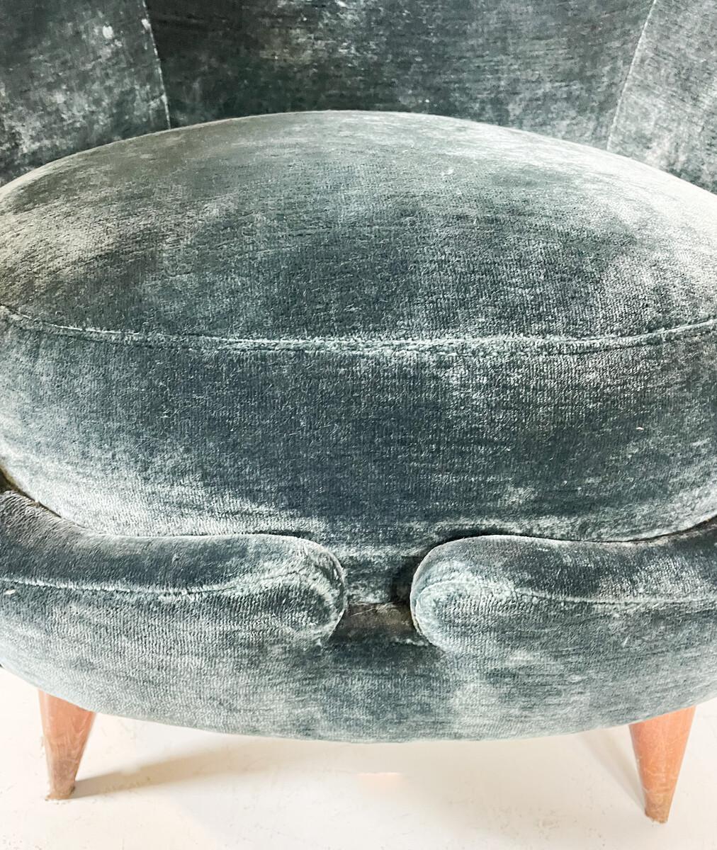 Velvet Mid-Century-Modern vintage Club Chair, Italy, 1950S For Sale