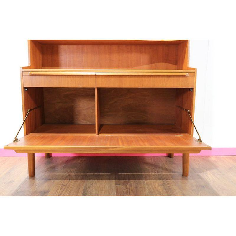 Mid Century Modern Vintage Credenza Buffet by A H Mcintosh Danish Style In Good Condition In Los Angeles, CA