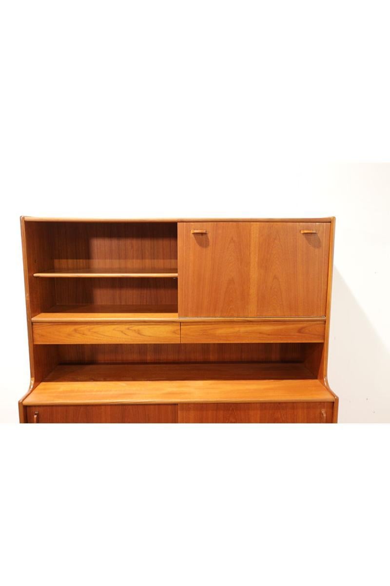 Mid Century Modern Vintage Credenza Sideboard Buffet by A H Mcintosh 1