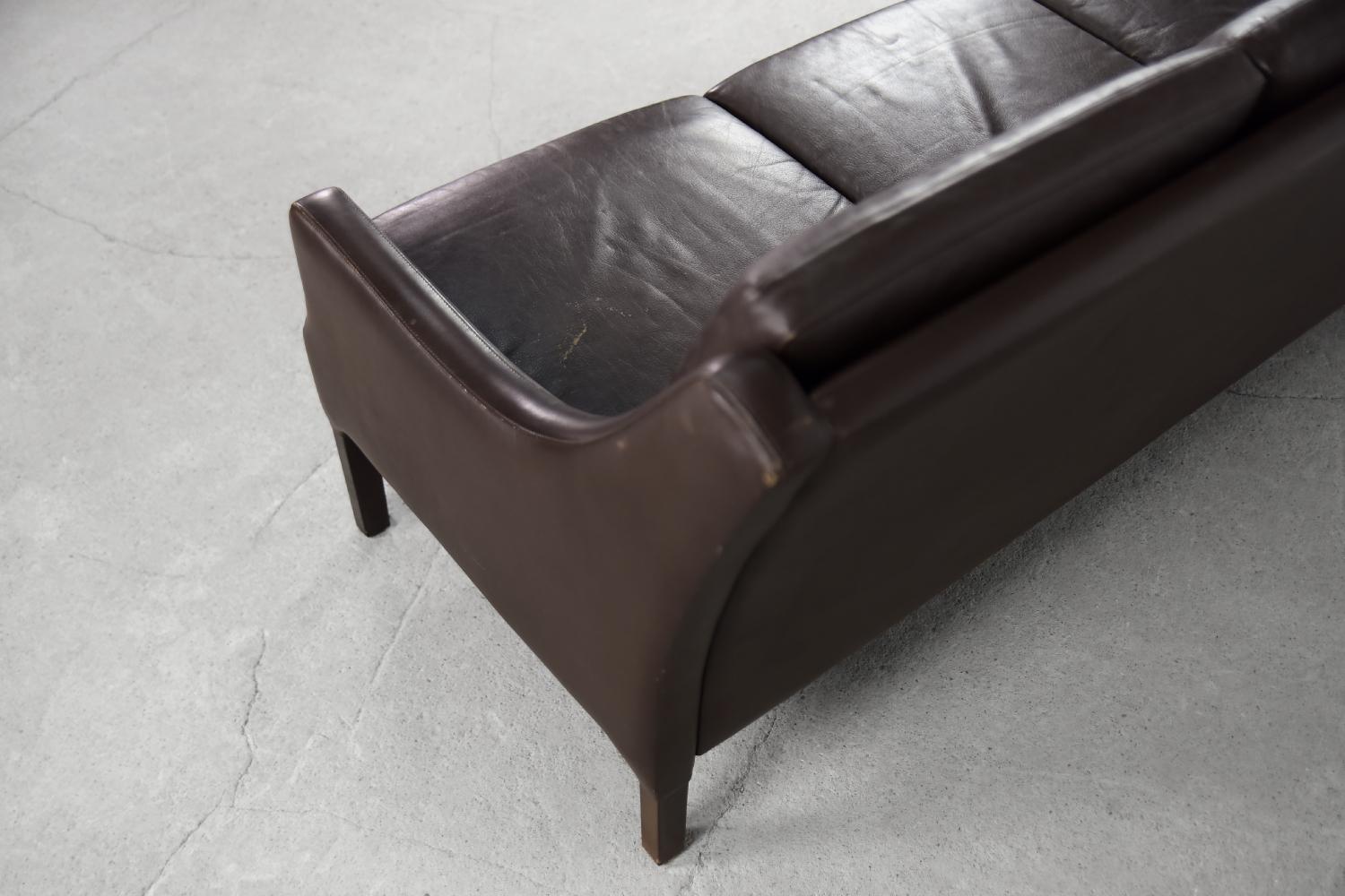 Rare Mid-Century Modern Vintage Danish 3-seater Chocolate Leather Sofa, 1960s For Sale 5