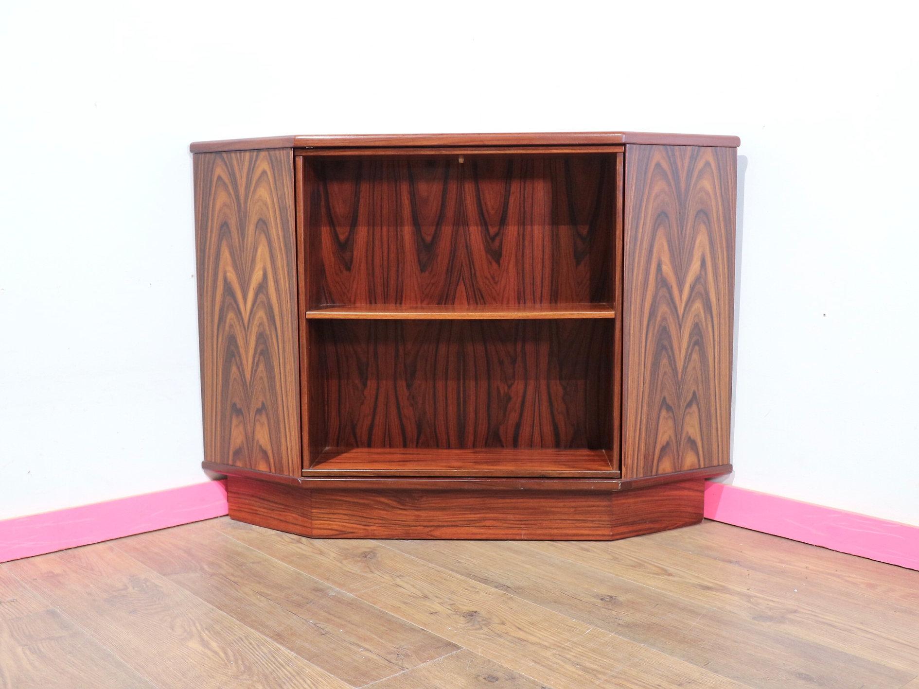 Modernité du milieu de siècle Vintage danois Hidden Barcart Drinks Cabinet Rosewood 6