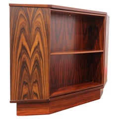 Modernité du milieu de siècle Vintage danois Hidden Barcart Drinks Cabinet Rosewood