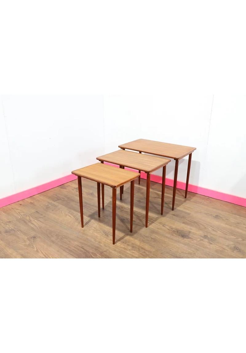 20th Century Mid Century Modern Vintage Danish Nesting Tables Side End For Sale