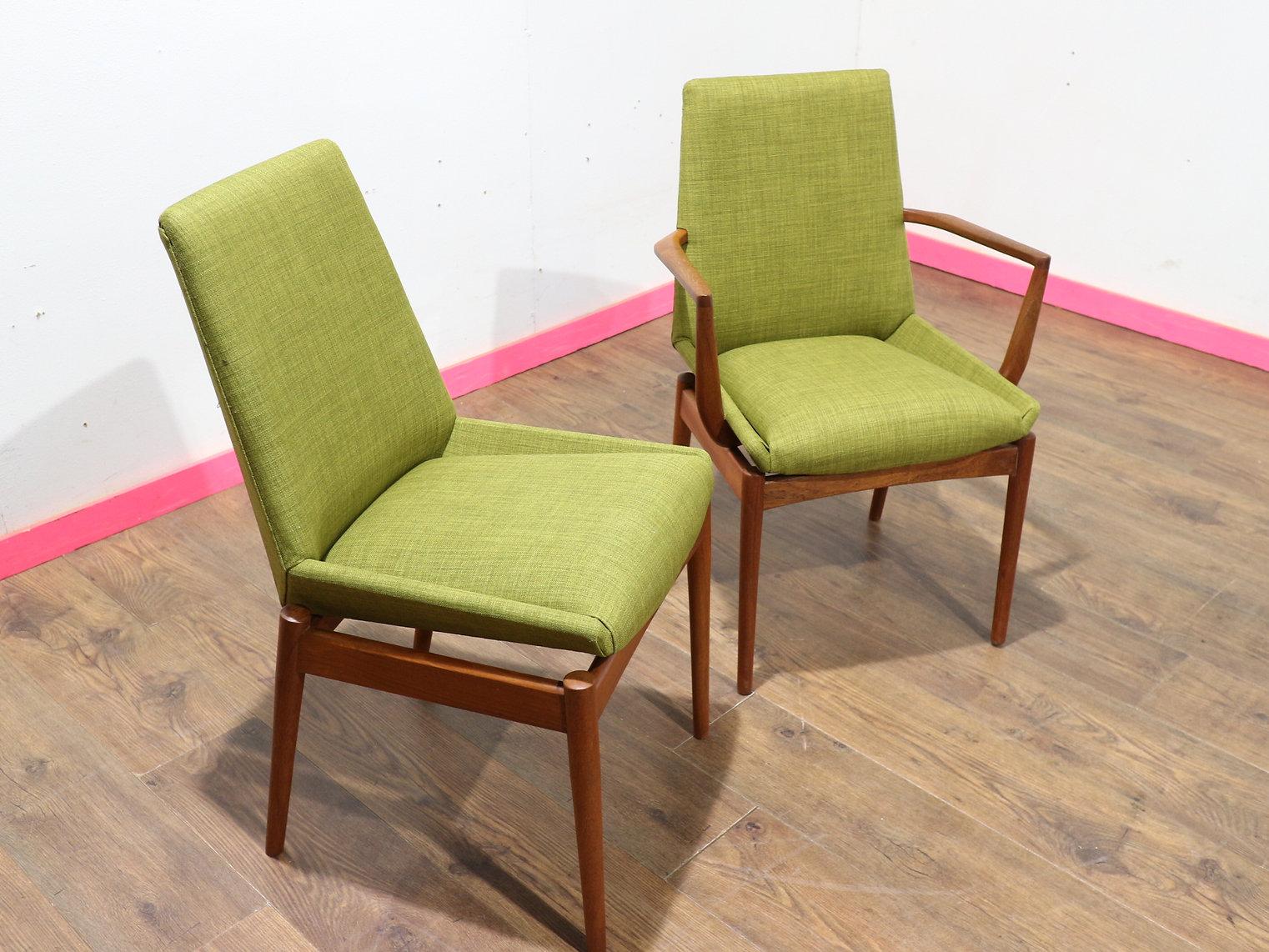 Mid Century Modern Vintage Dining Chairs x 6 by Archie Shine Danish Style In Good Condition In Los Angeles, CA
