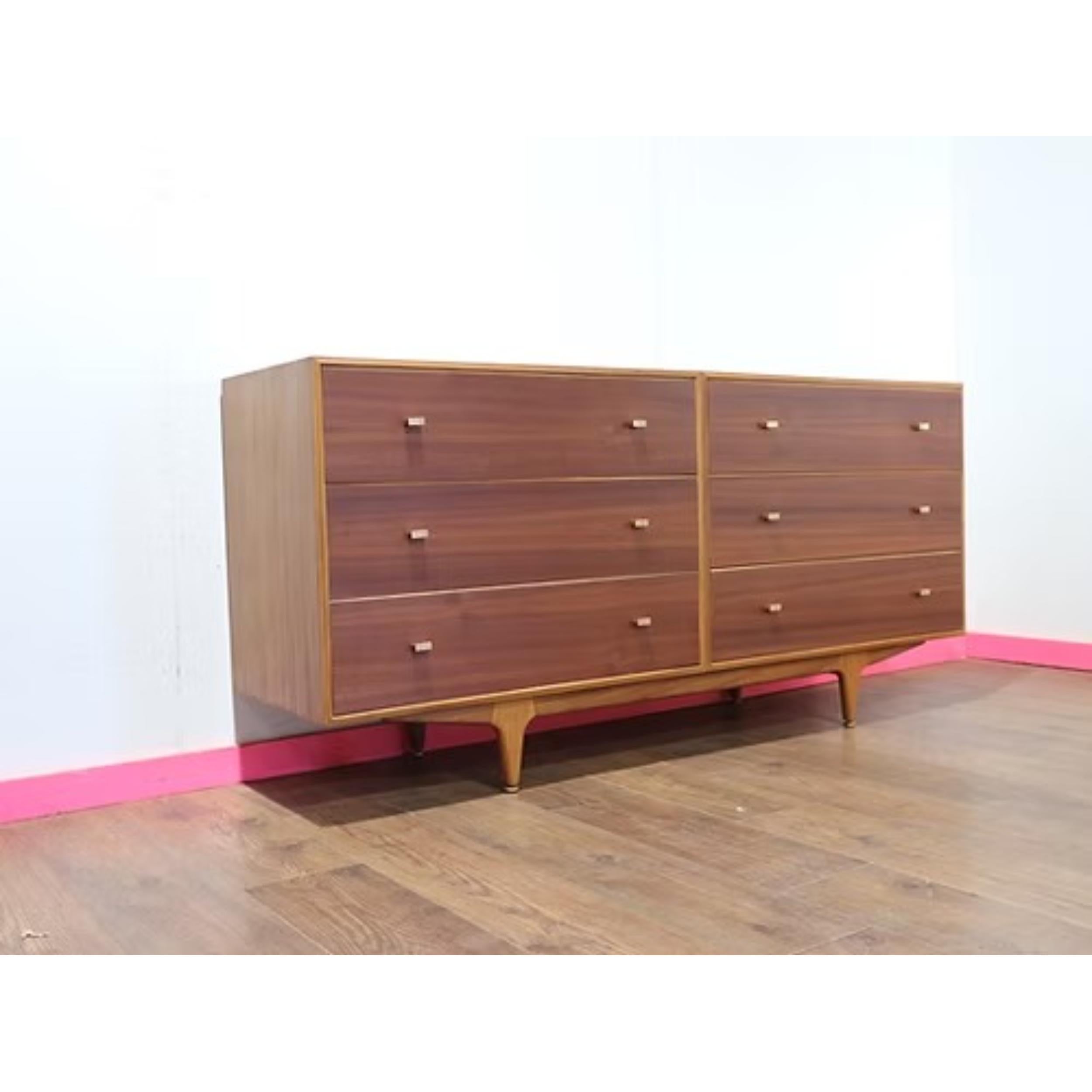 Commode Vintage Moderne du milieu du siècle Commode Banque de Tiroirs par Mcintosh en vente 3