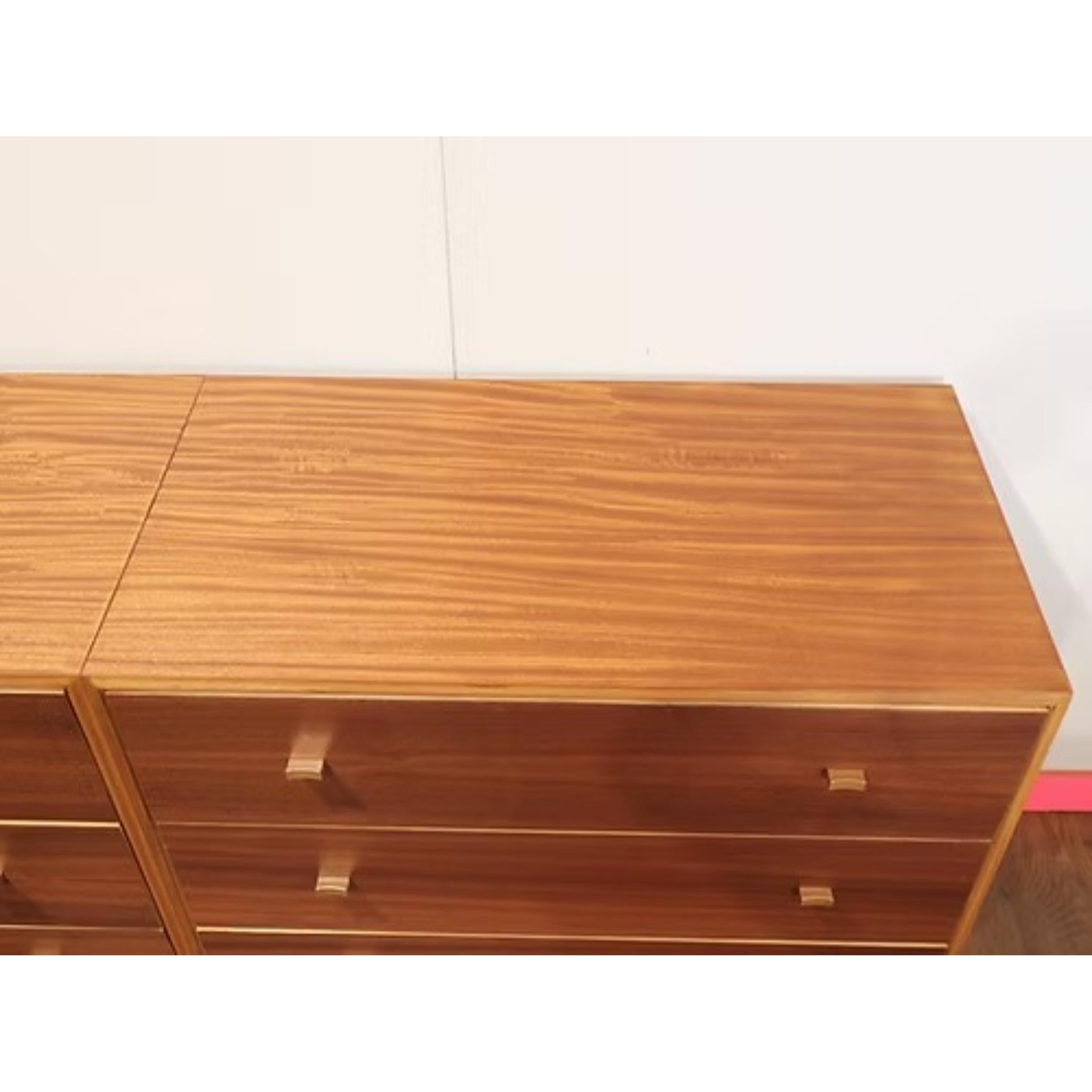 20ième siècle Commode Vintage Moderne du milieu du siècle Commode Banque de Tiroirs par Mcintosh en vente