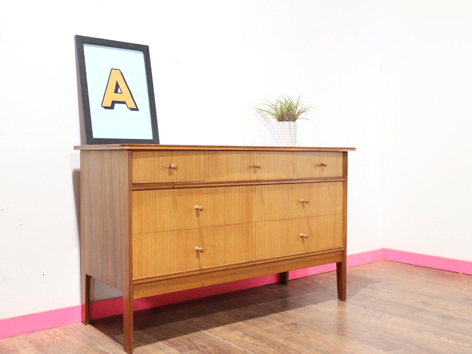 Mid Century Modern Vintage Dresser Chest oof Drawers by Avalon Danish Style For Sale 3