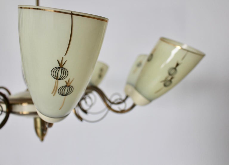 Mid-20th Century Mid-Century Modern Vintage Eight Arms Brass Ivory Glass Chandelier 1950 Italy For Sale