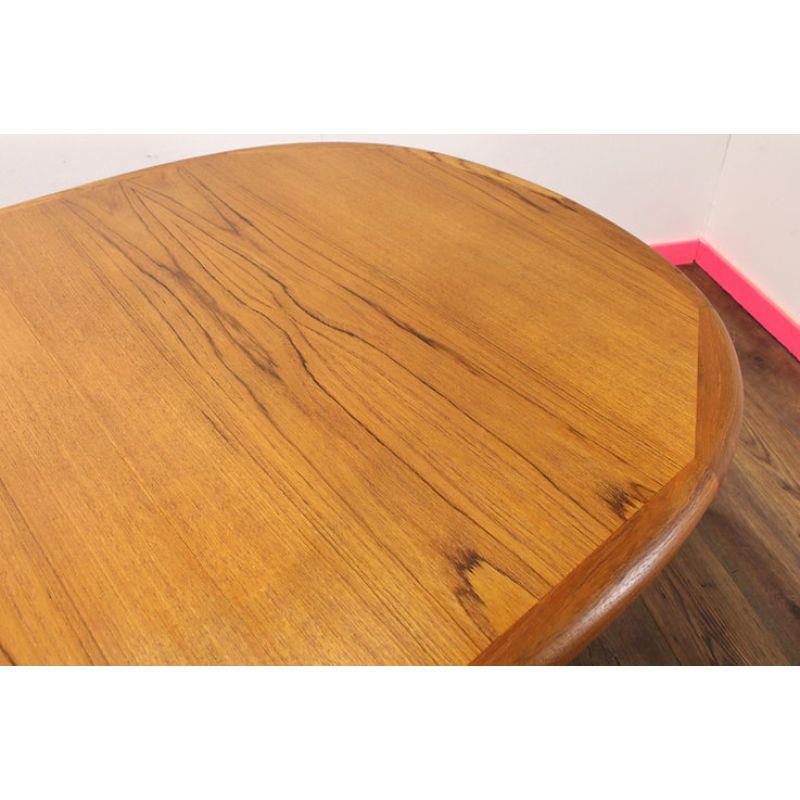 20th Century Mid Century Modern Vintage Extending Danish Dining Table Benni Linden