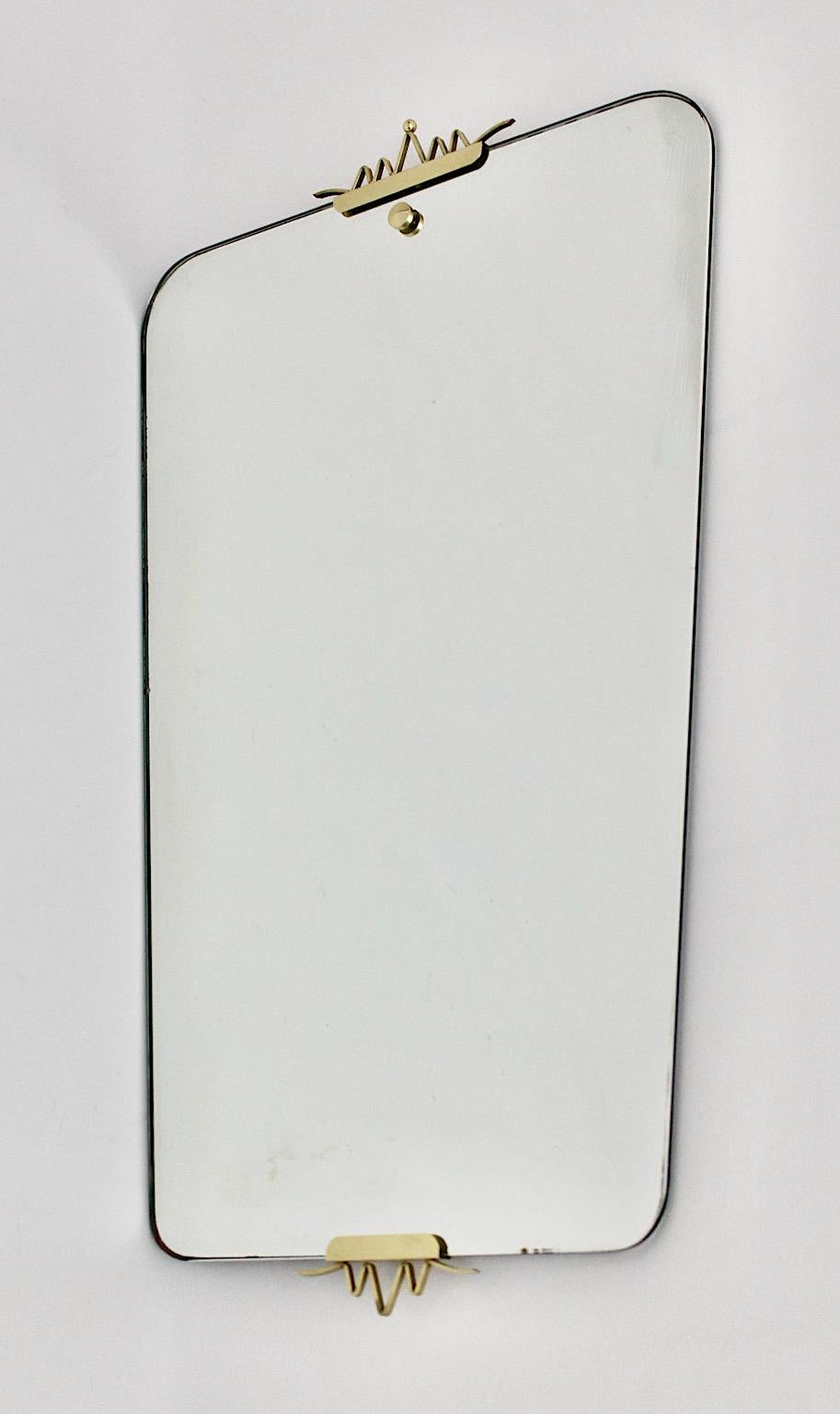 Moderner Vintage-Kaminspiegel aus Messing und Wandspiegel im Gio Ponti-Stil aus der Mitte des Jahrhunderts  (20. Jahrhundert) im Angebot