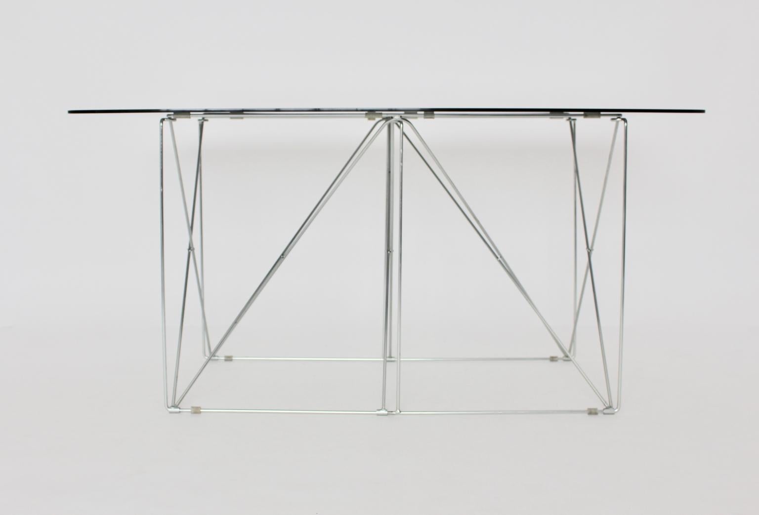 Mid-Century Modern Vintage Foldable Metal Dining Table Max Sauze, circa 1970 For Sale 1