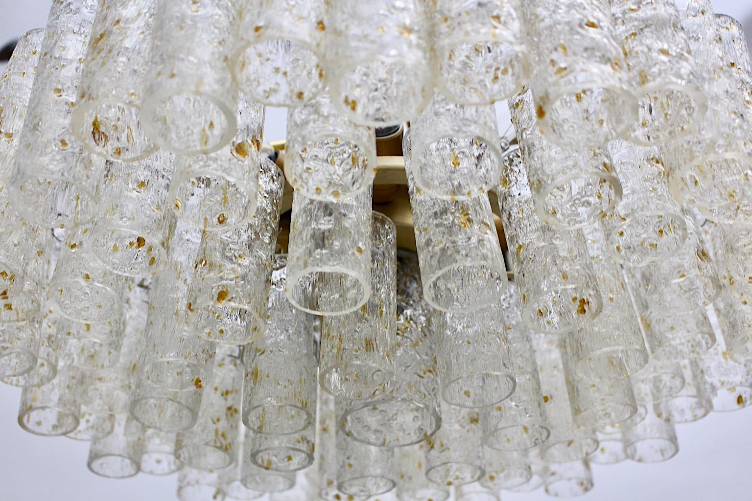 Runder Vintage-Kronleuchter aus Glas und Messing, Mid-Century Modern, Doria, Deutschland, 1970er Jahre im Angebot 1