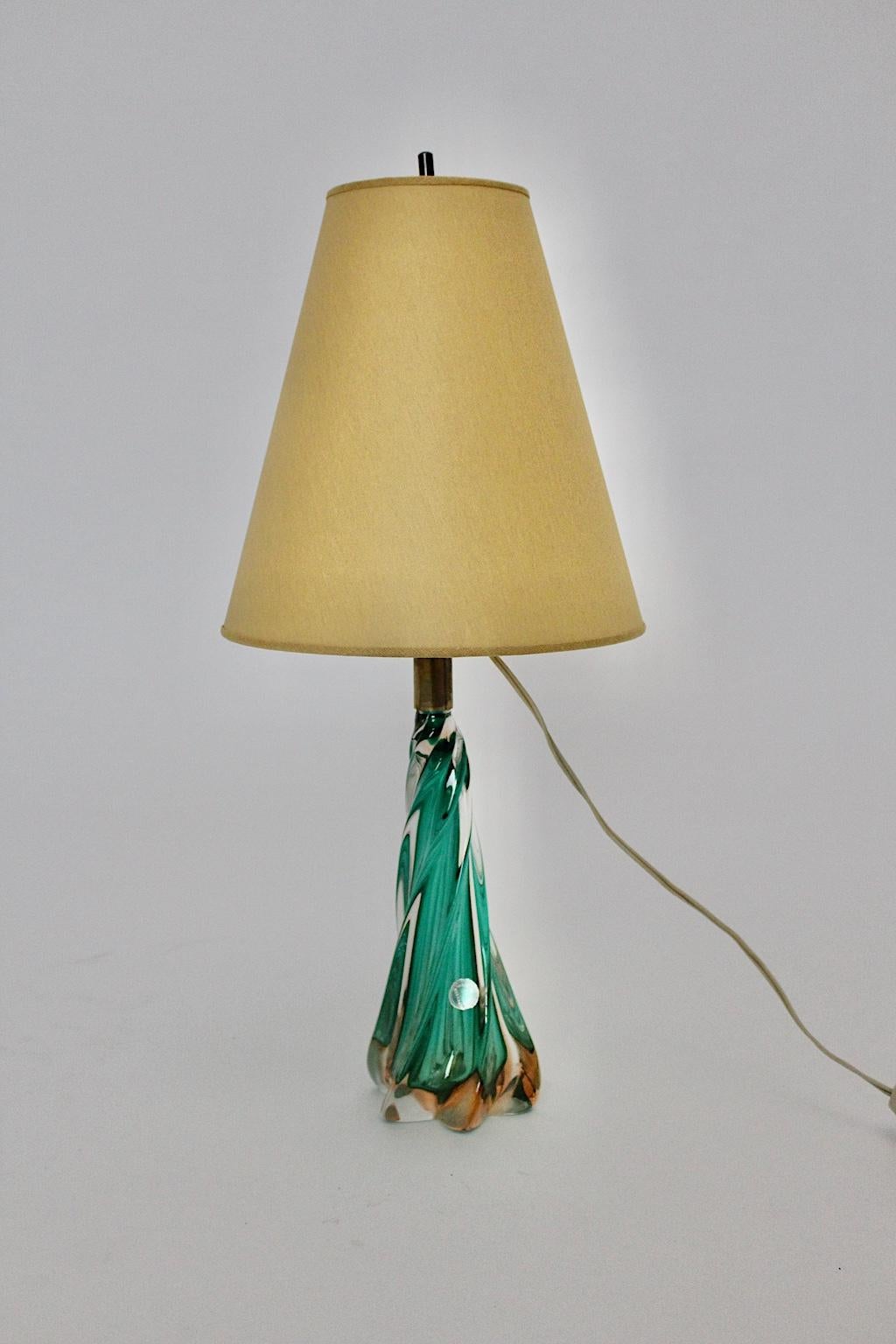 20th Century Mid-Century Modern Vintage Glass Green Gold Table Lamp, 1950s, Italy For Sale