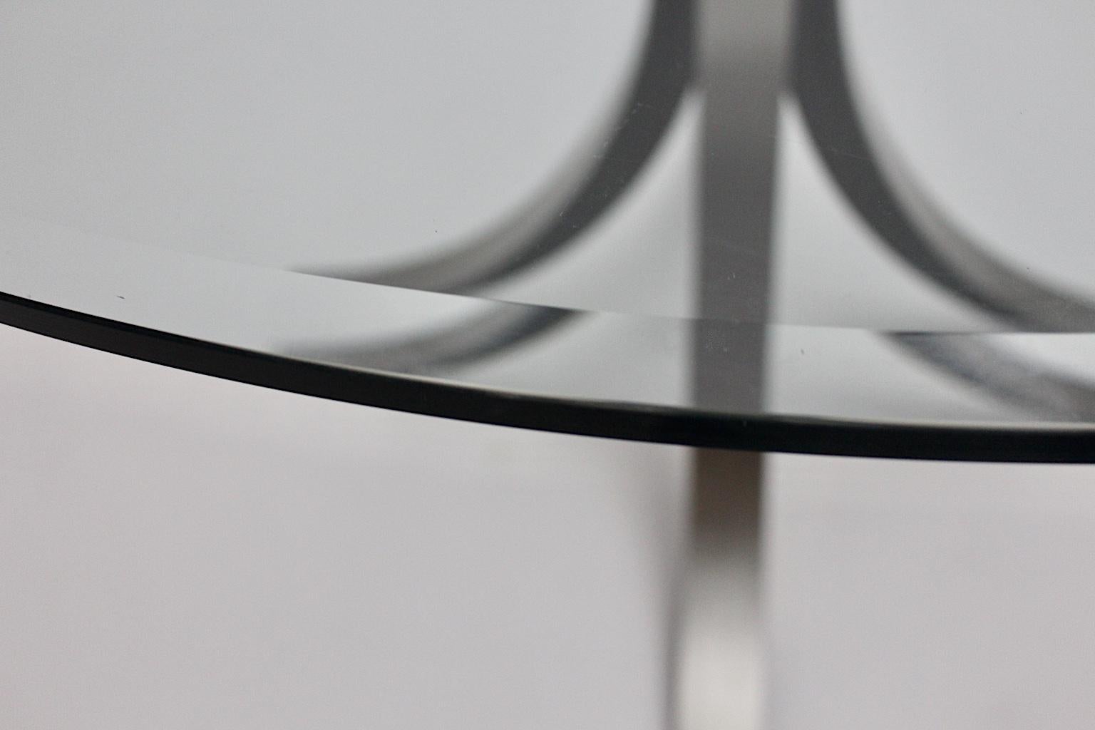 Mid-Century Modern Vintage Glass Metal Dining Table Osvaldo Borsani Tecno, Italy For Sale 4