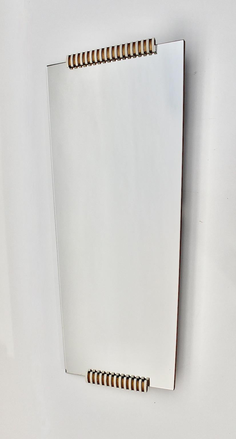 Espejo de pared Mid Century Modern Vintage Gold White Full Length 1950s Italy Moderno de mediados de siglo en venta